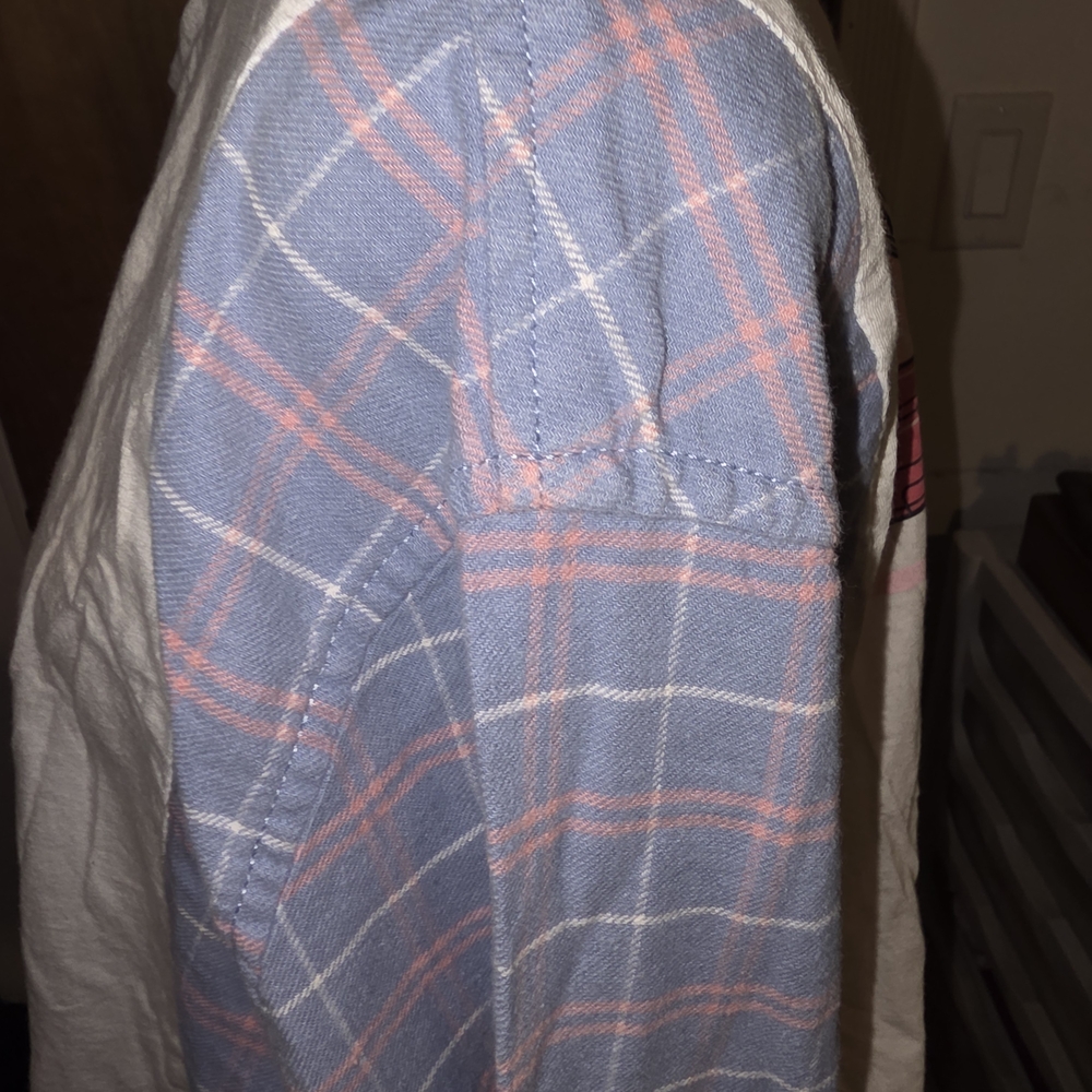 Reckless Cropped Graphic Tee Long Sleeve - Picture 6 of 7